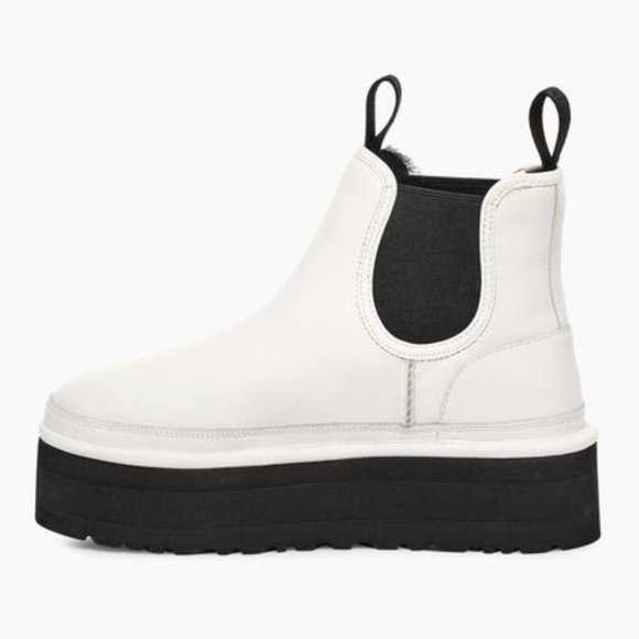 🎁 UGG Women's Neumel Platform Chelsea Boot - Picture 3 of 6